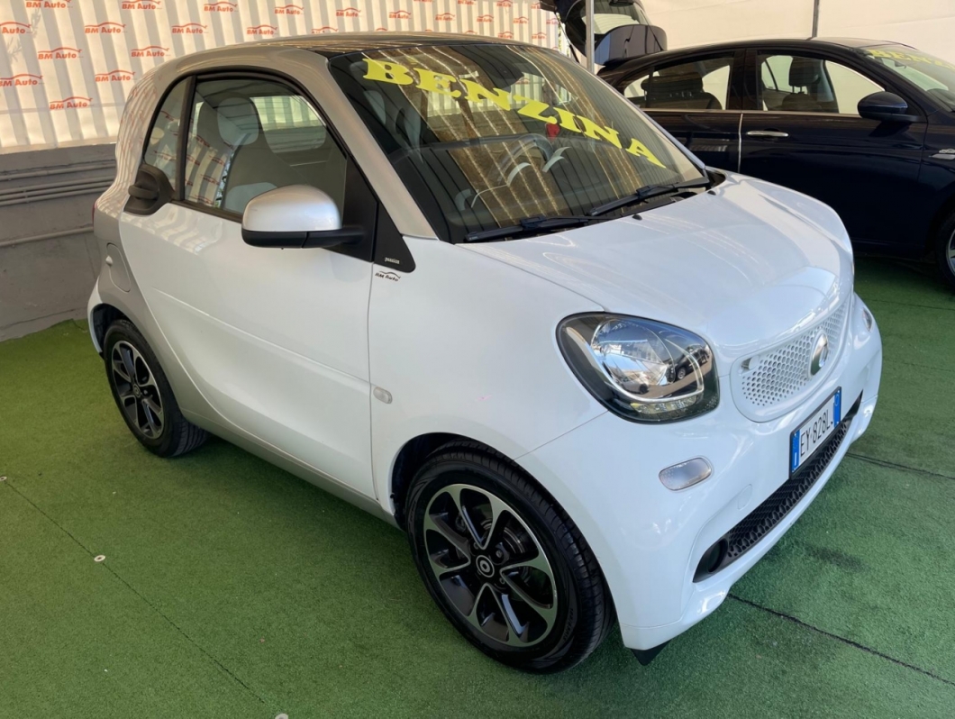 SMART FORTWO..